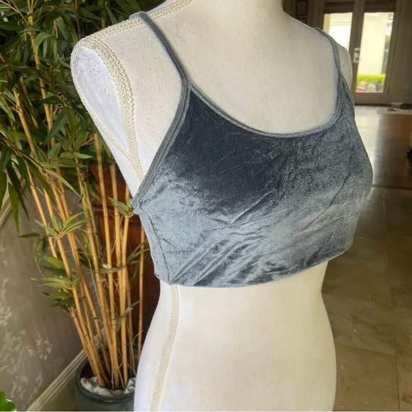 Greyson Elara Stretch Velvet Sports Bra Size L Anthracite Yoga Pilates Athletic - Picture 8 of 9